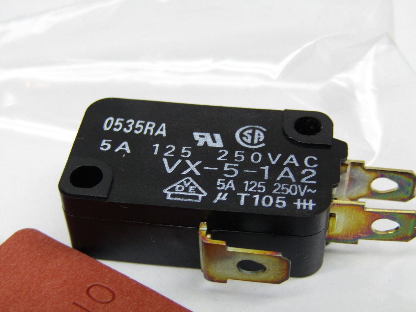 Omron VX-5-1A2 Micro Switch