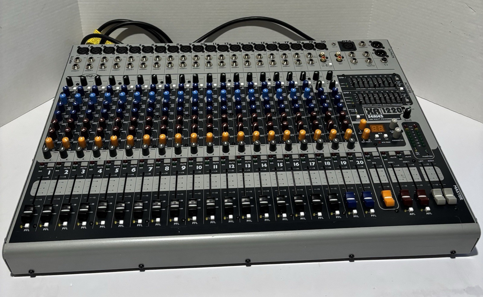 Peavy XR 1220 Studio Mixer Mixing Console XR Series Untested For Parts or Repair