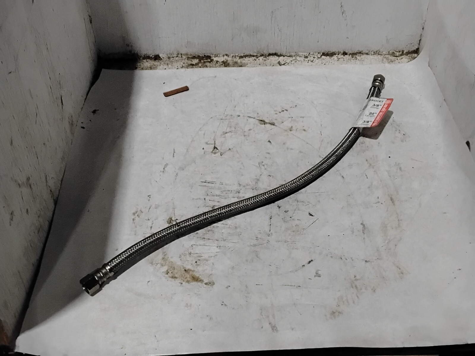 FAUCET CONNECTOR-LEAD FREE B6F20 WATER SUPPLY CONNECTOR (SP83)