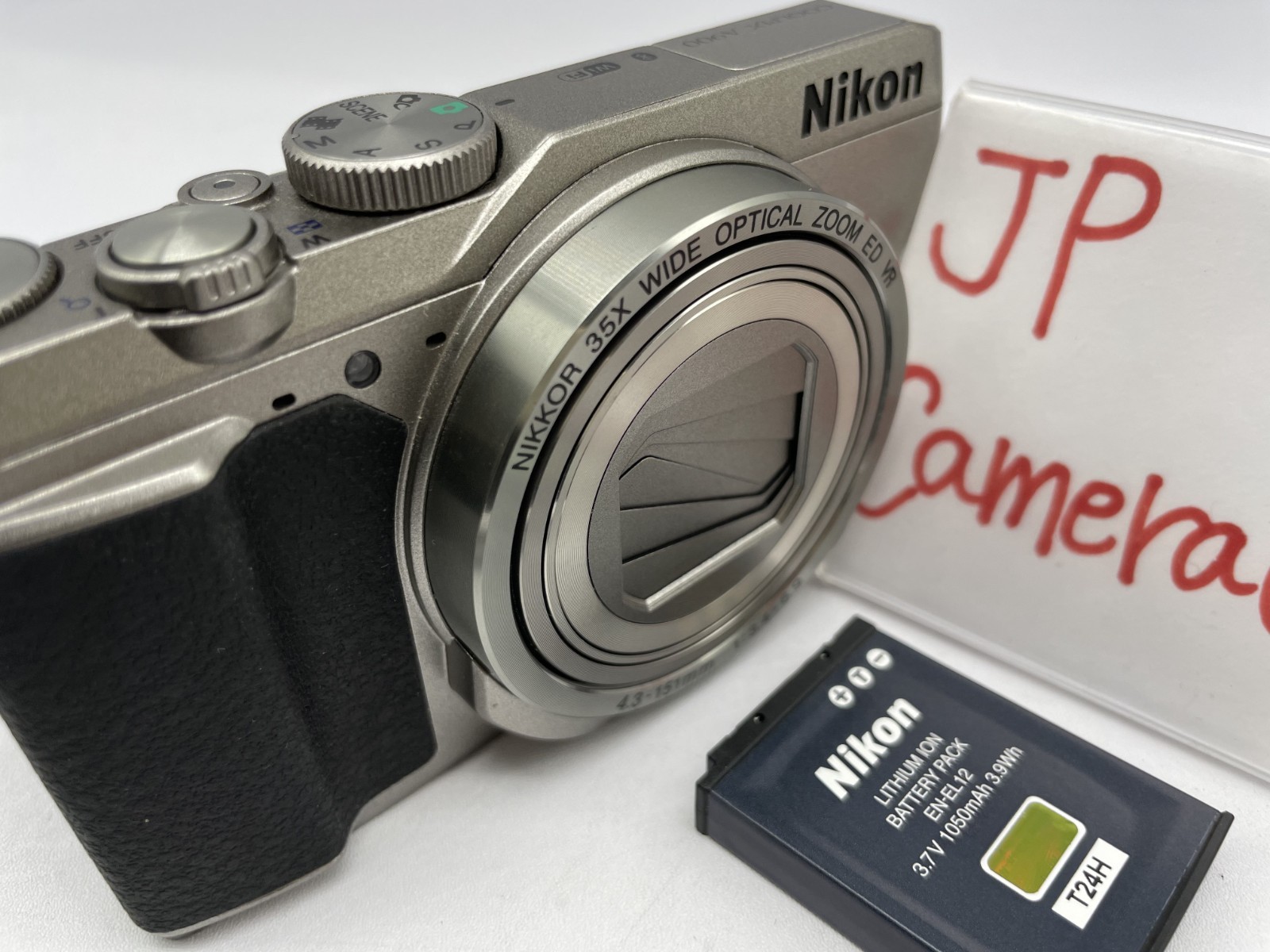 Excellent Nikon COOLPIX A900 20.0MP Digital Camera silver 4143