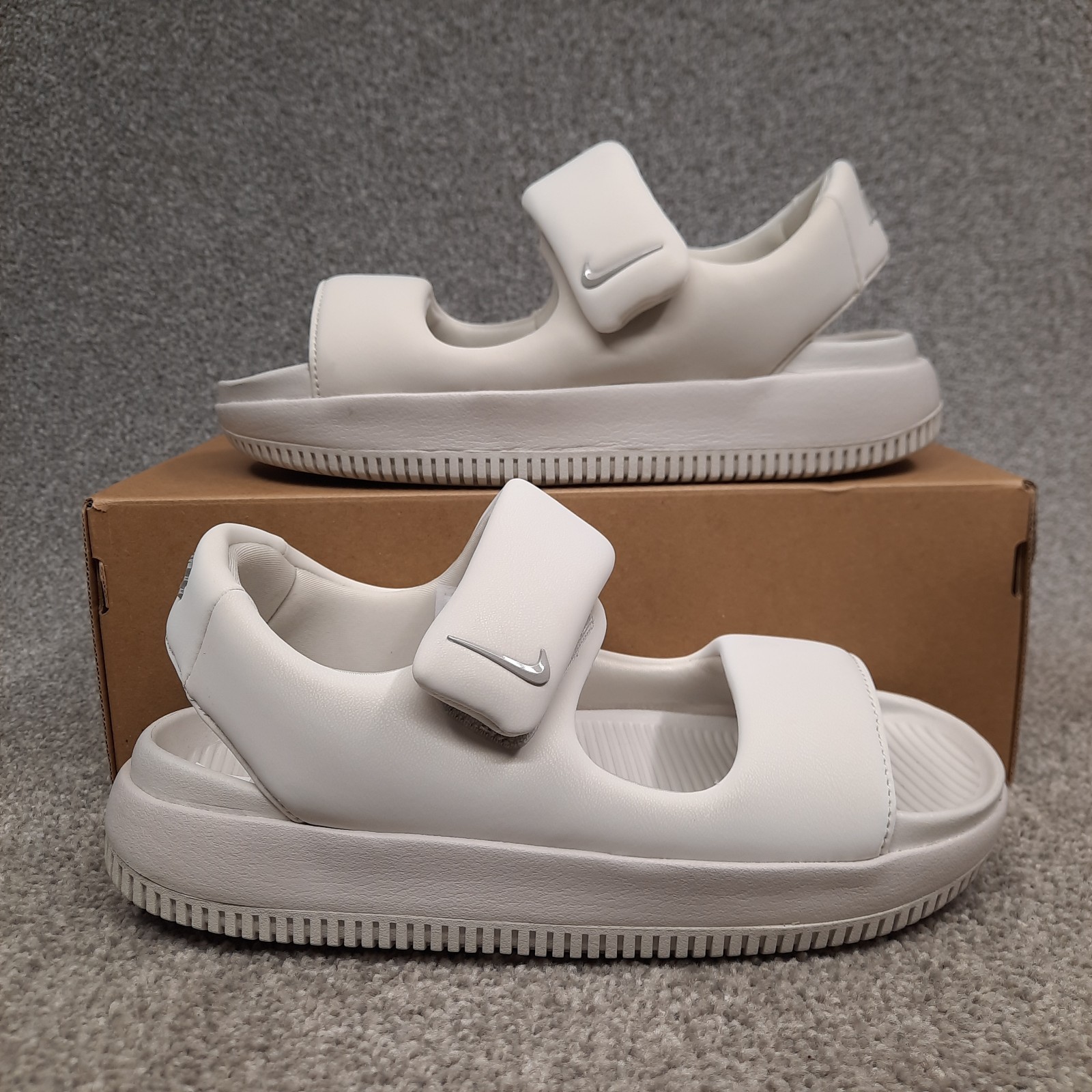 Nike Calm Sandals Light Bone White Women 8 Slide Straps Casual Sport FJ6043 002