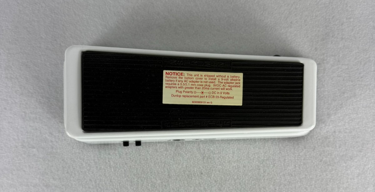 Dunlop CRY BABY BASS 105Q Wah Pedal White New Open Box