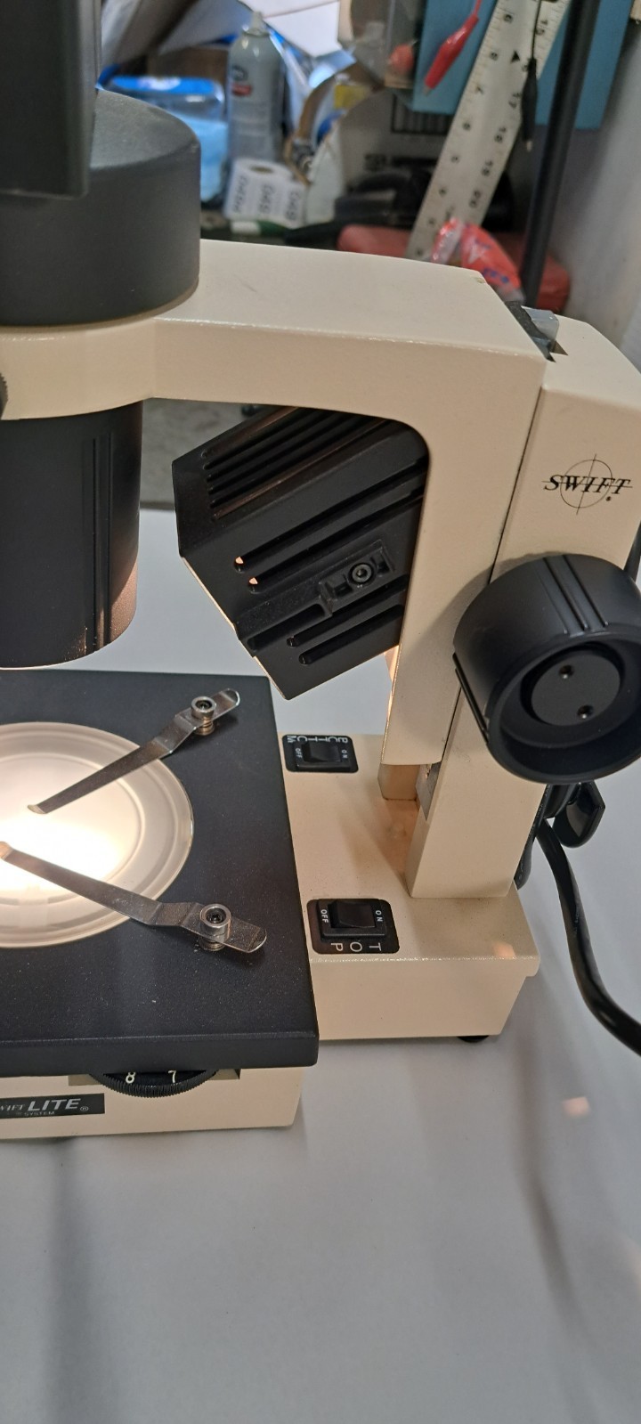 ULTRA LITE SWIFT ILLUMINATION SYSTEM STEREO MICROSCOPE MODEL SM90 (#2)