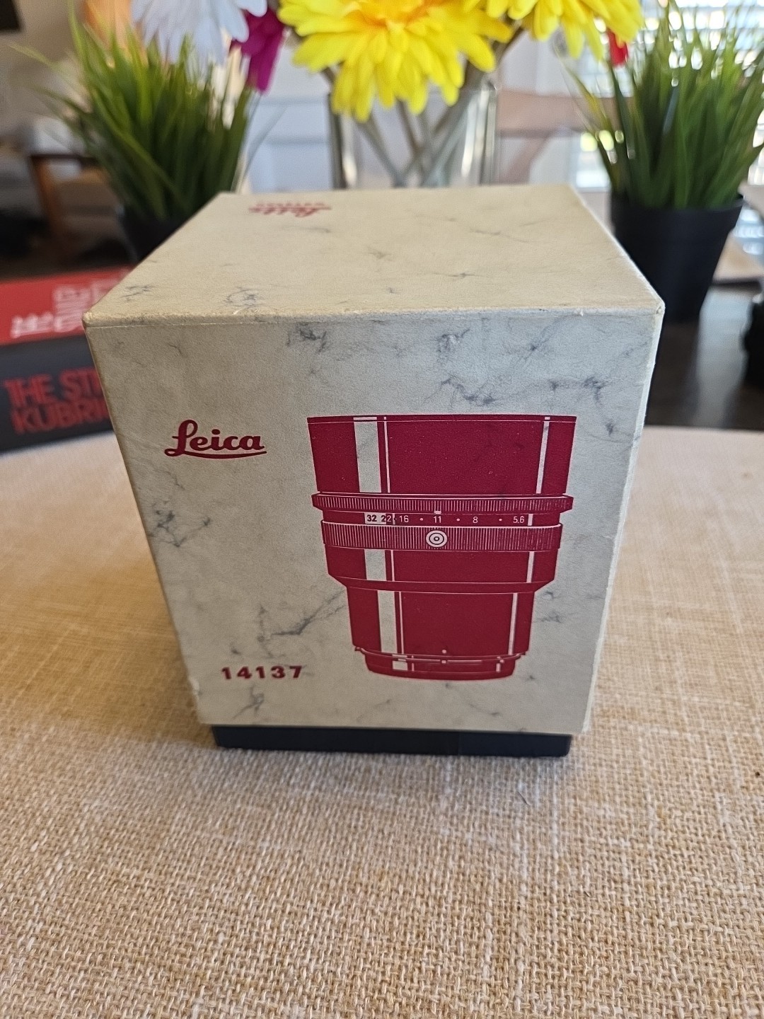 OEM BOX For Leica Leitz Wetzlar #14137 Diaphragm Tube f5.6 To f32 BOX ONLY