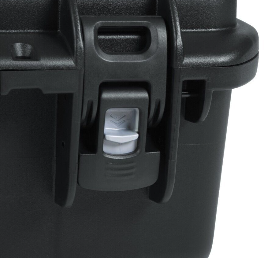 Gator Water Proof Injection Molded Microphone Case; Fits up to 16 Wired Mics