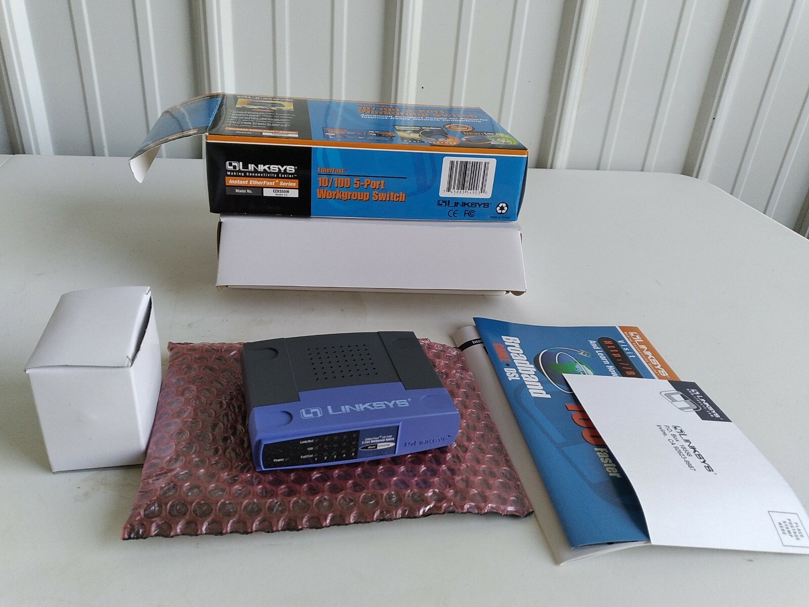 Linksys EtherFast (EZXS55W) External Switch 5-Ports