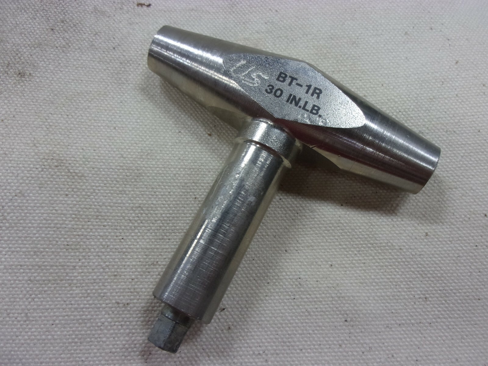 Seekonk BT-1R-1/4 Pre-Set Slip Type Torque Wrench 30 Inch Lbs T Handle Ratchet