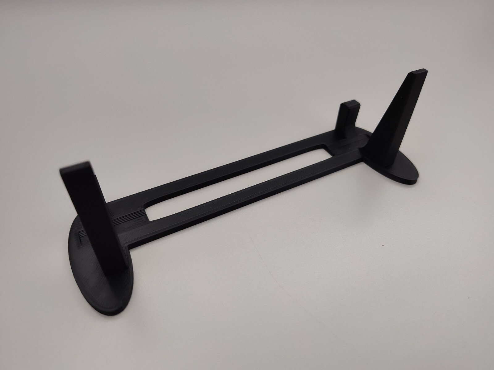 NINTENDO 2DS FTR N2DS LOW PROFILE DISPLAY STAND - CHOOSE COLOR