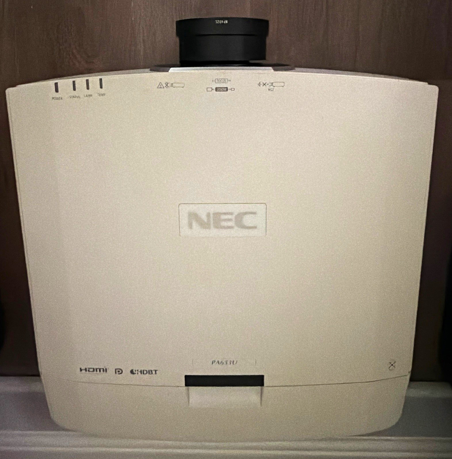 NEC NP-PA653 Projector 6500 Lumens WUXGA 16:10 LCD 4K HDMI VGA White