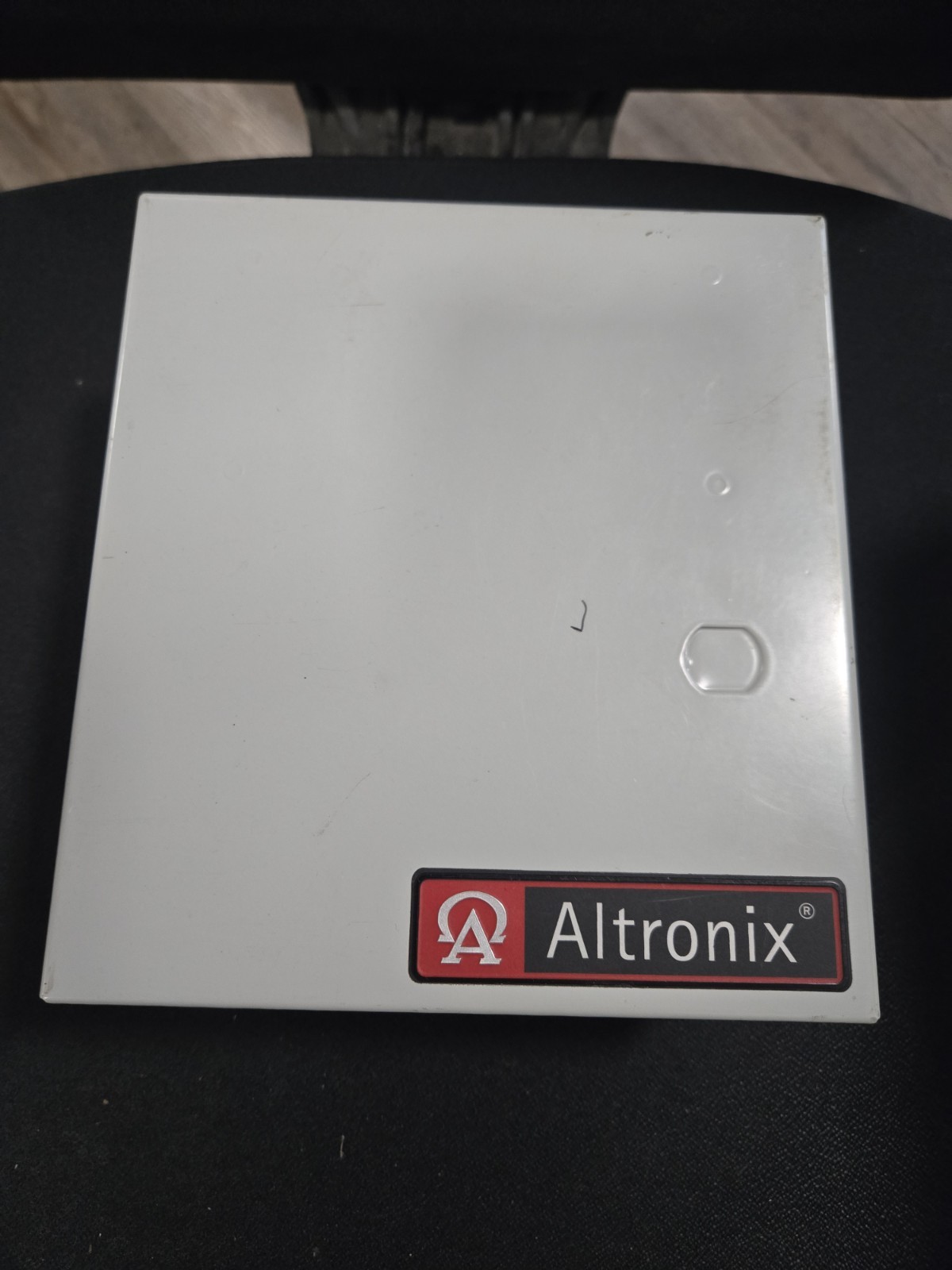 Altronix ALTV244 CCTV Power Supply - 4 Fused Outputs -24/28VAC @4A-115VAC(1.2.A)