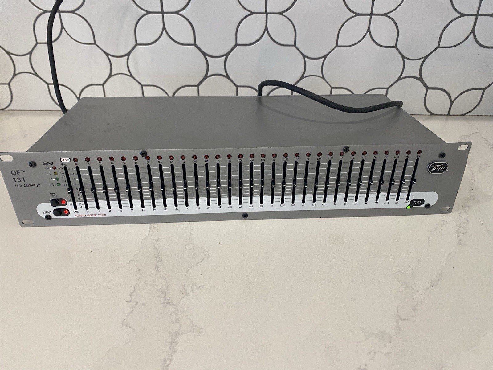 Peavey QF131 Graphic Equalizer w/Power Cord