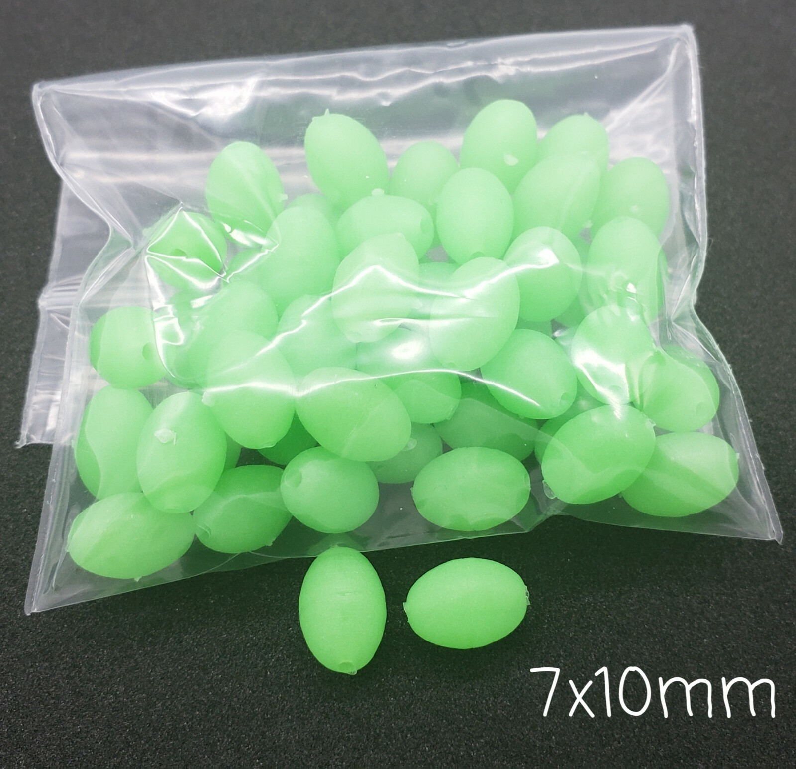 50 pieces Soft Oval Luminous Glow in Dark Green Fishing Beads - Size 7x10mm