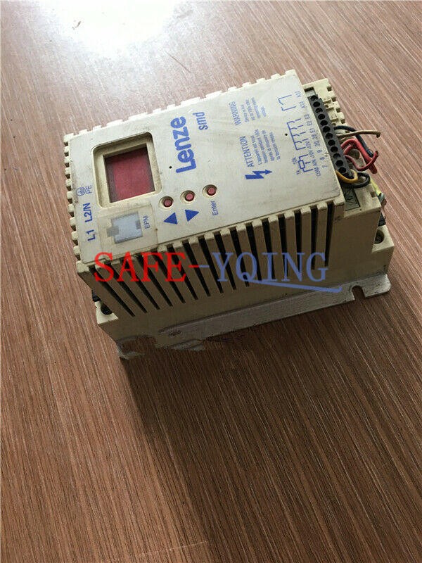 1piece Used Lenze ESMD251X2SFA Frequency Converter Tested Good