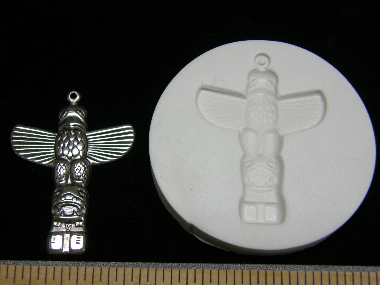Totem Pole Polymer Clay Mold (MD1213A)