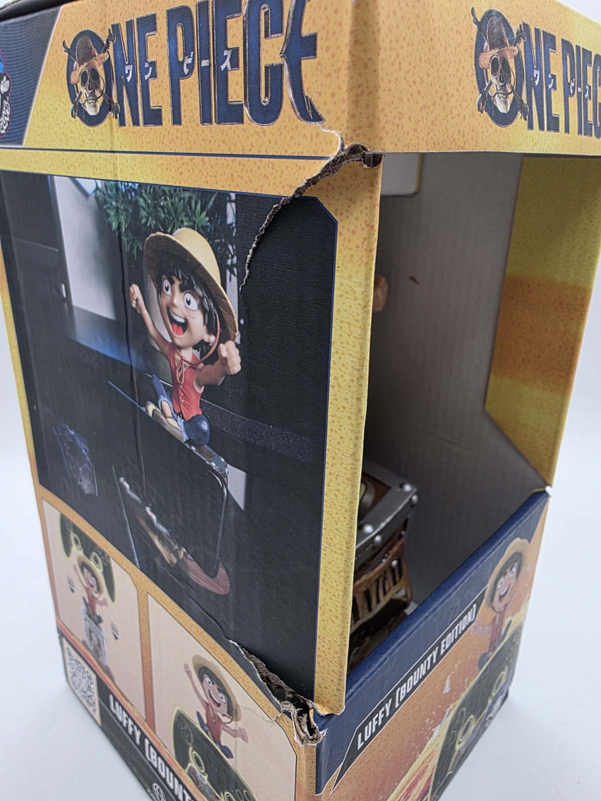 One Piece: Luffy Cable Guys Original Controller & Phone Holder Netflix Damaged