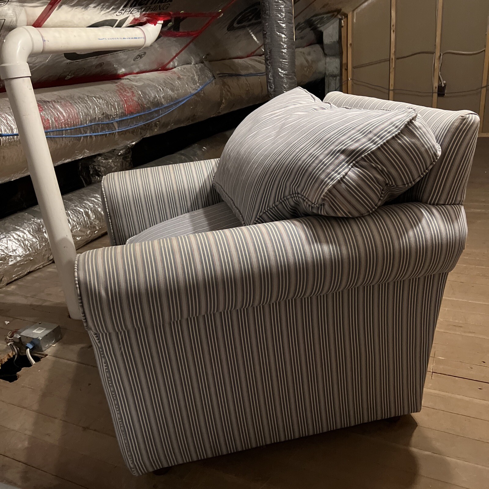 Matching Sofa Set
