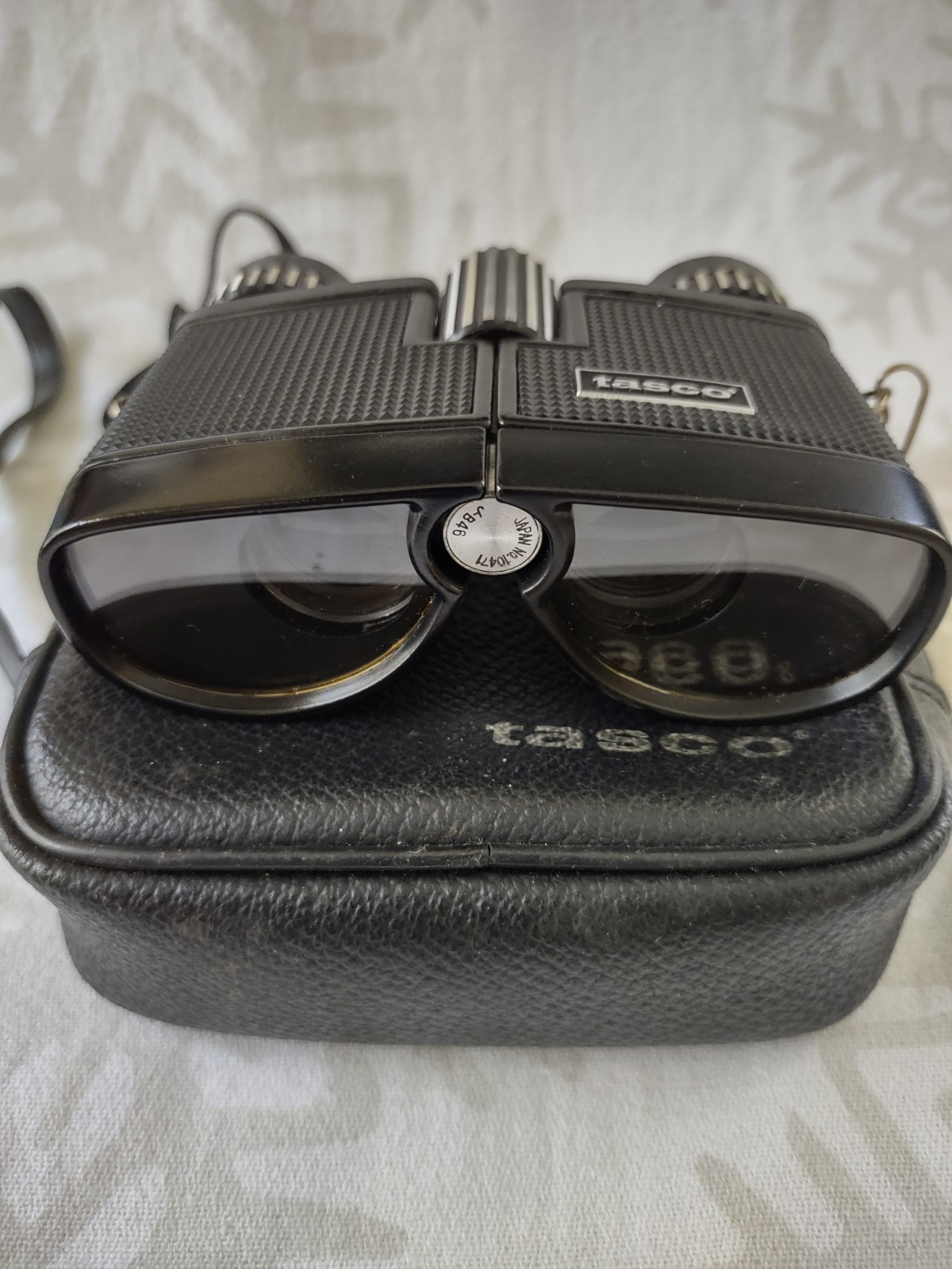 Tasco Vintage Binoculars, Leather Case Design Lane J-b46 Wide Angle W/ Central