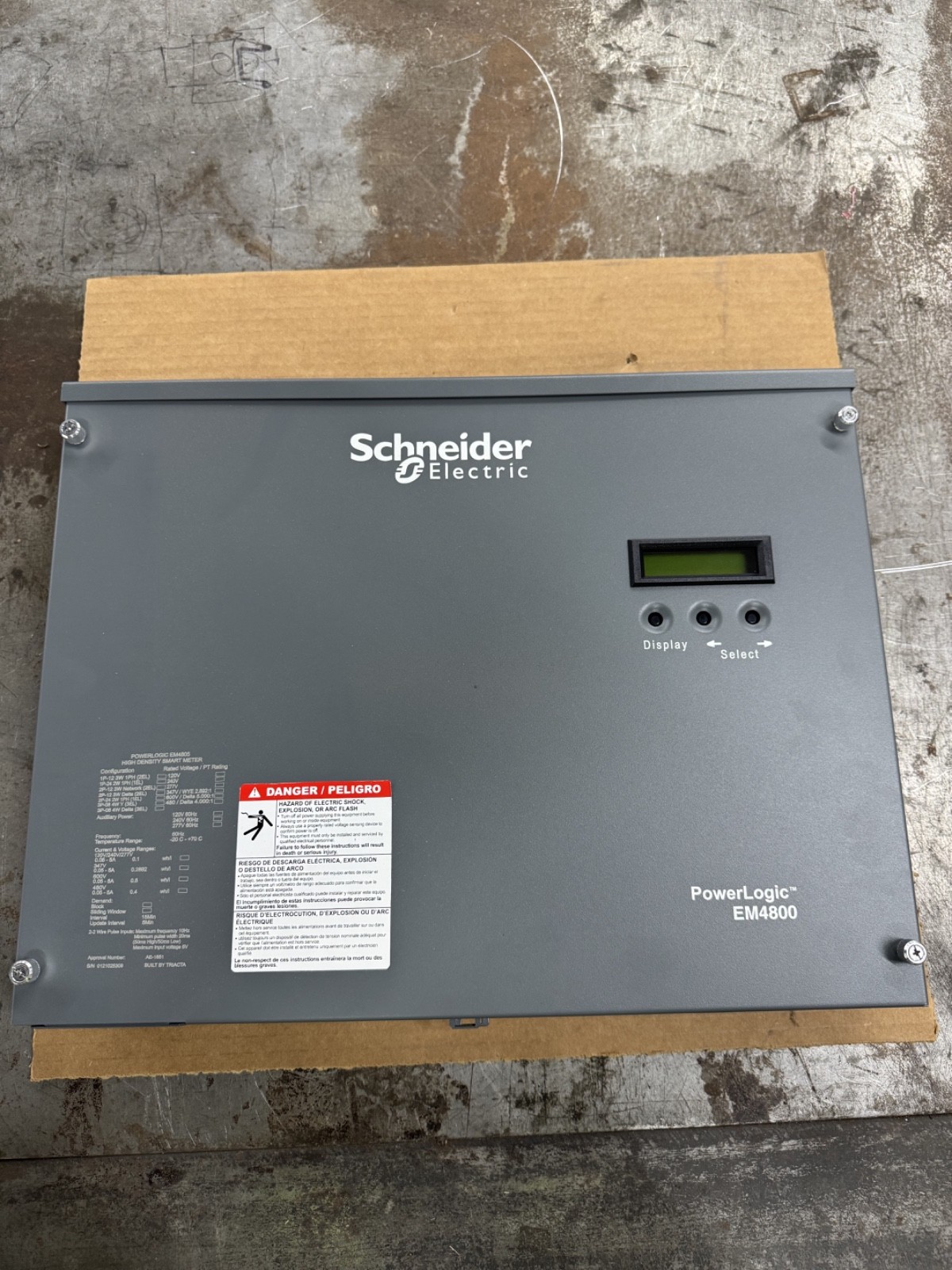 Schneider Electric, METSEEM480516, EM4800 multi-circuit energy meter