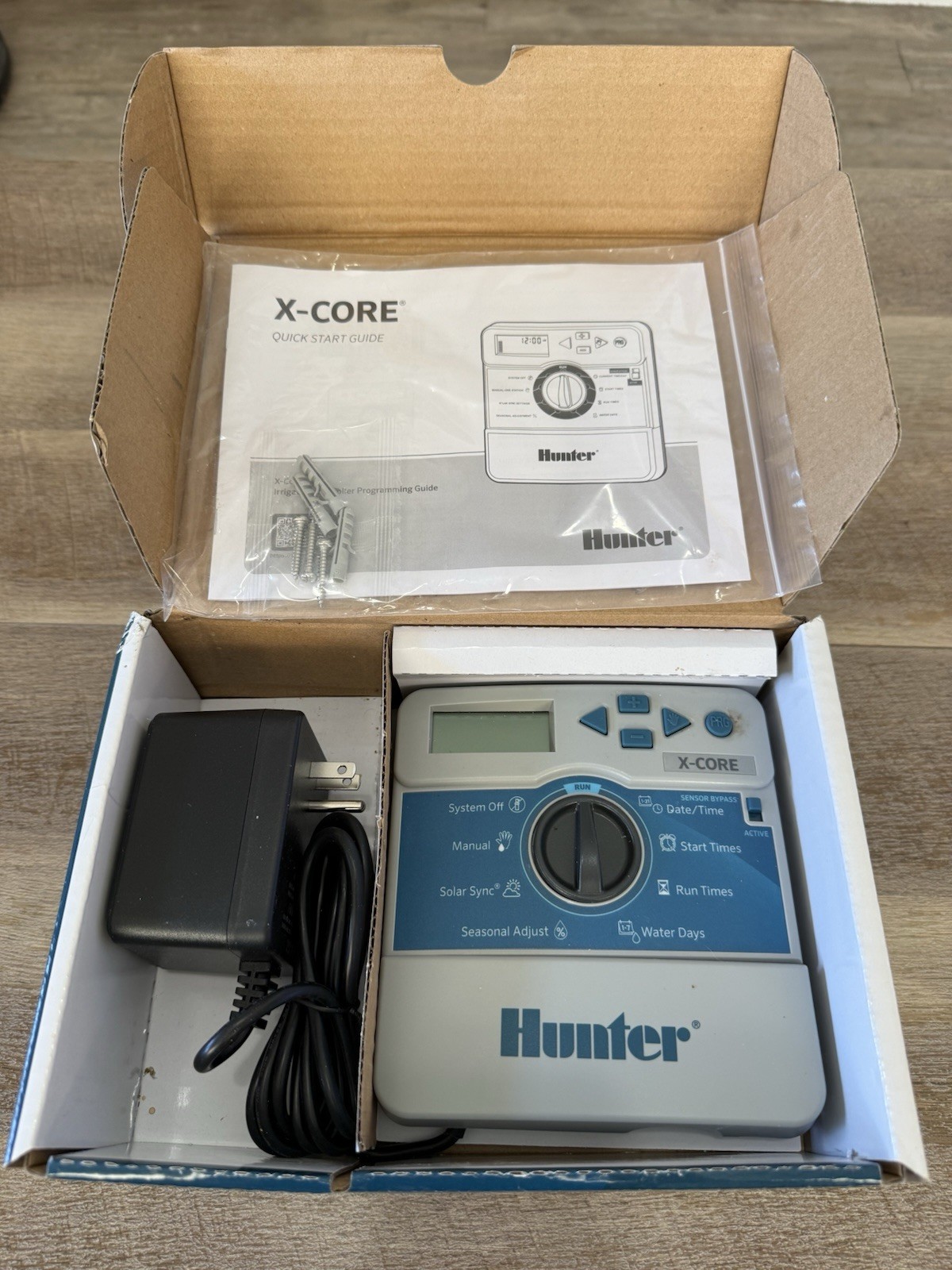 Hunter ~ X-Core ~ 4-Station Zone ~ XC-400i Sprinkler Irrigation Timer System