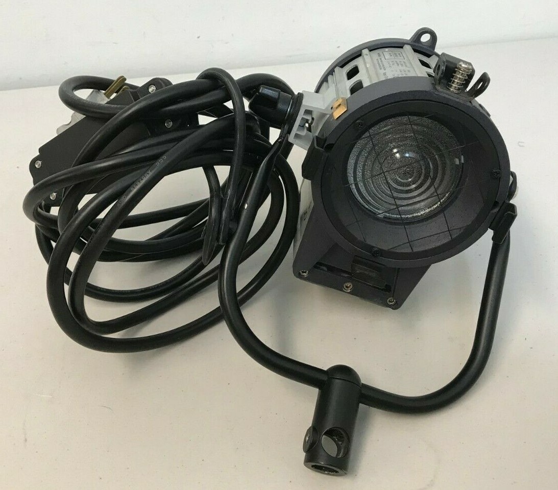 Film Gear Tungsten L00300TJ Studio Lighting (Parts Only)