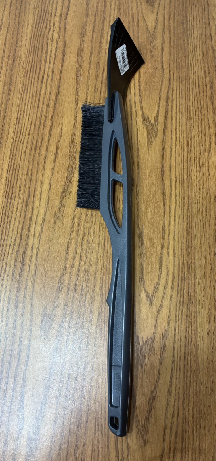 Snow brush -  Ice & Snow Scraper 24 " & Brush Car SUV Truck Auto 2 Feet Long!