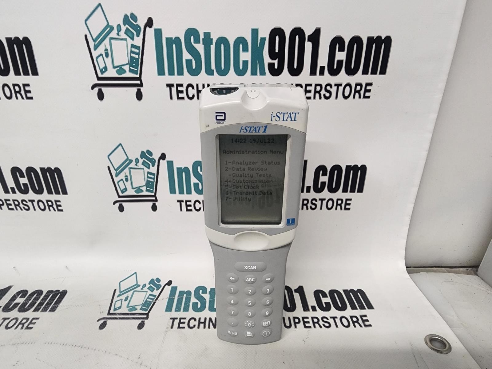 Abbott i-Stat 1 MN 300 G Hematology Analyzer (NO BATTERIES / HOLDER)