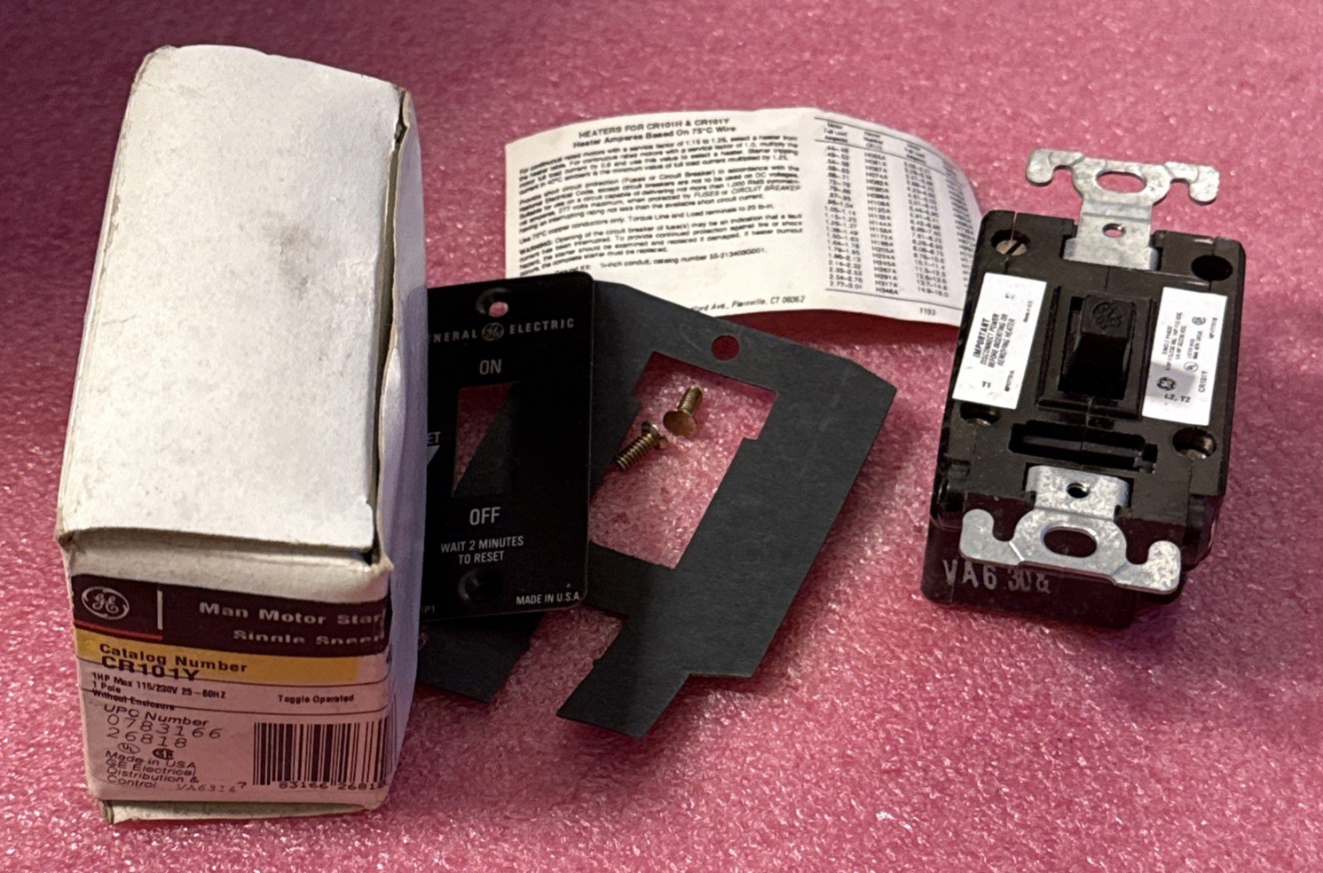 General Electric CR101Y Toggle Switch 115/230V