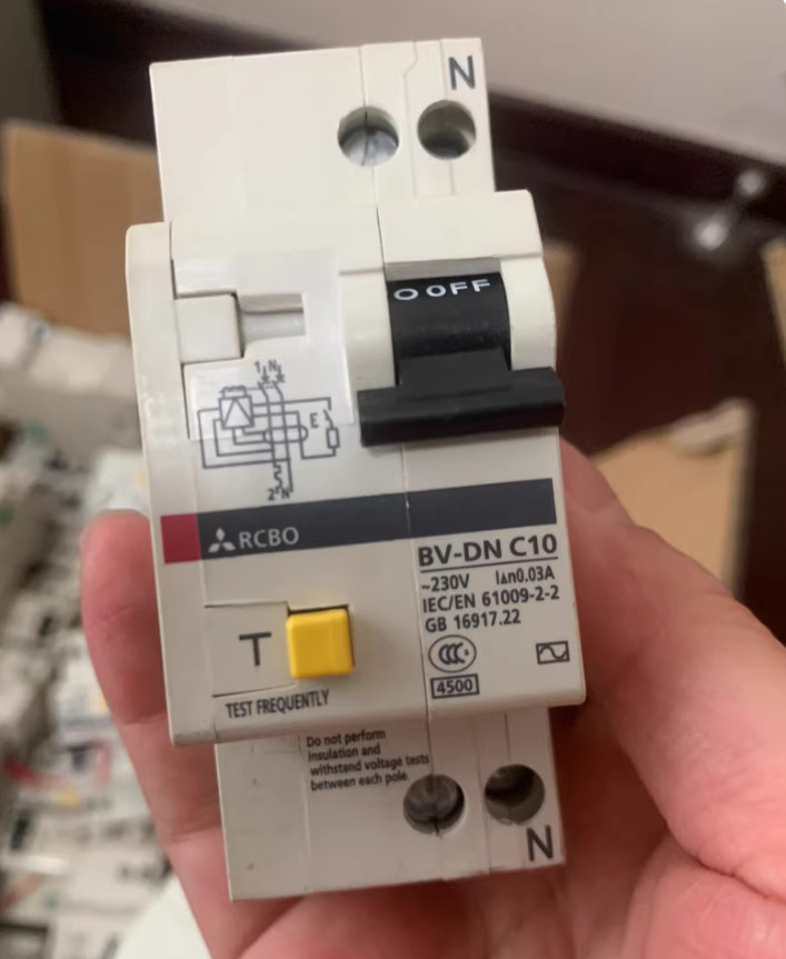 1PC NEW MITSUBISHI Miniature leakage circuit breaker BV-DN C10 1P+N #LL