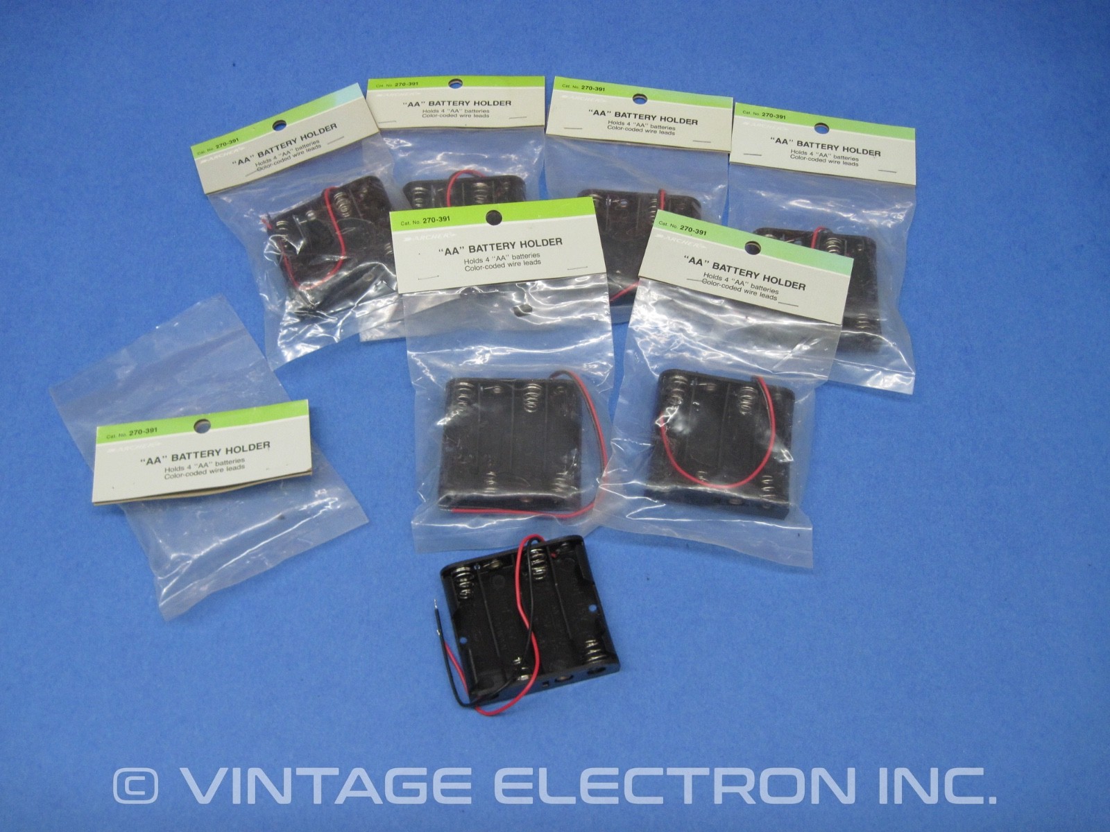 LOT OF 7 - 4-AA POSITION BATTERY HOLDER: Radio Shack / Archer P/N 270-391 (READ)