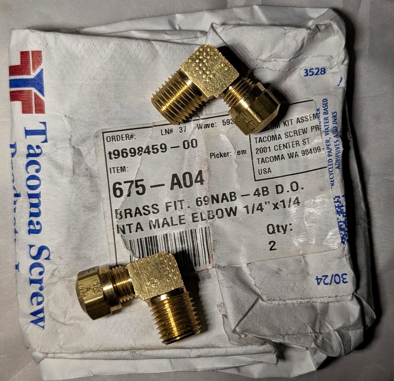 2 Tacoma Screw 675-A04 1/4 Tube x 1/4 NPT DOT Air Brake 90° Male Elbows