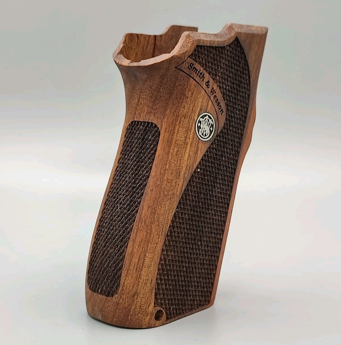 Smith & Wesson 5906,5903,4003,4006,4046 Turkish Walnut Grips Handmade with LOGO
