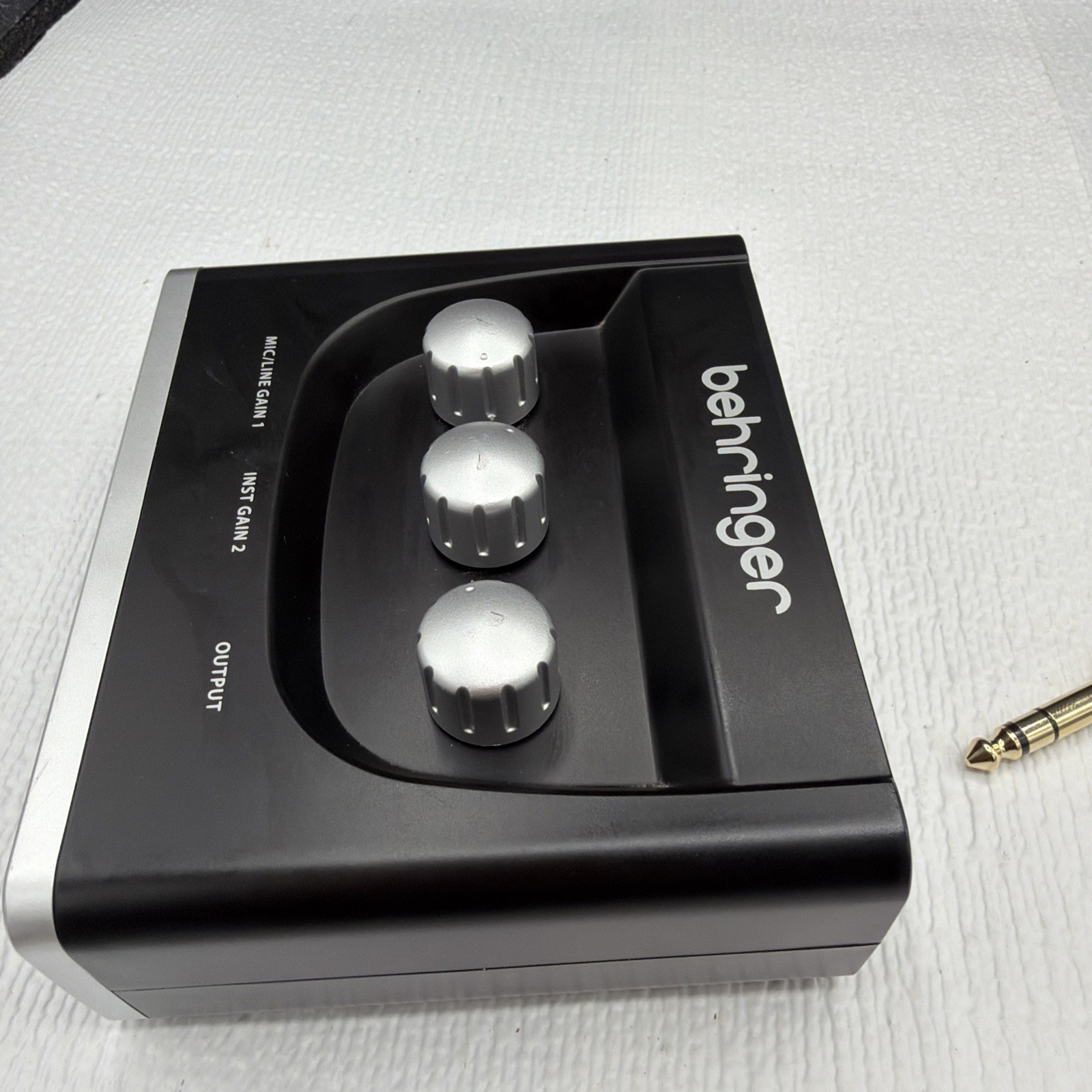 Genuine Original OEM Behringer U-PHORIA UM2 USB Audio Interface