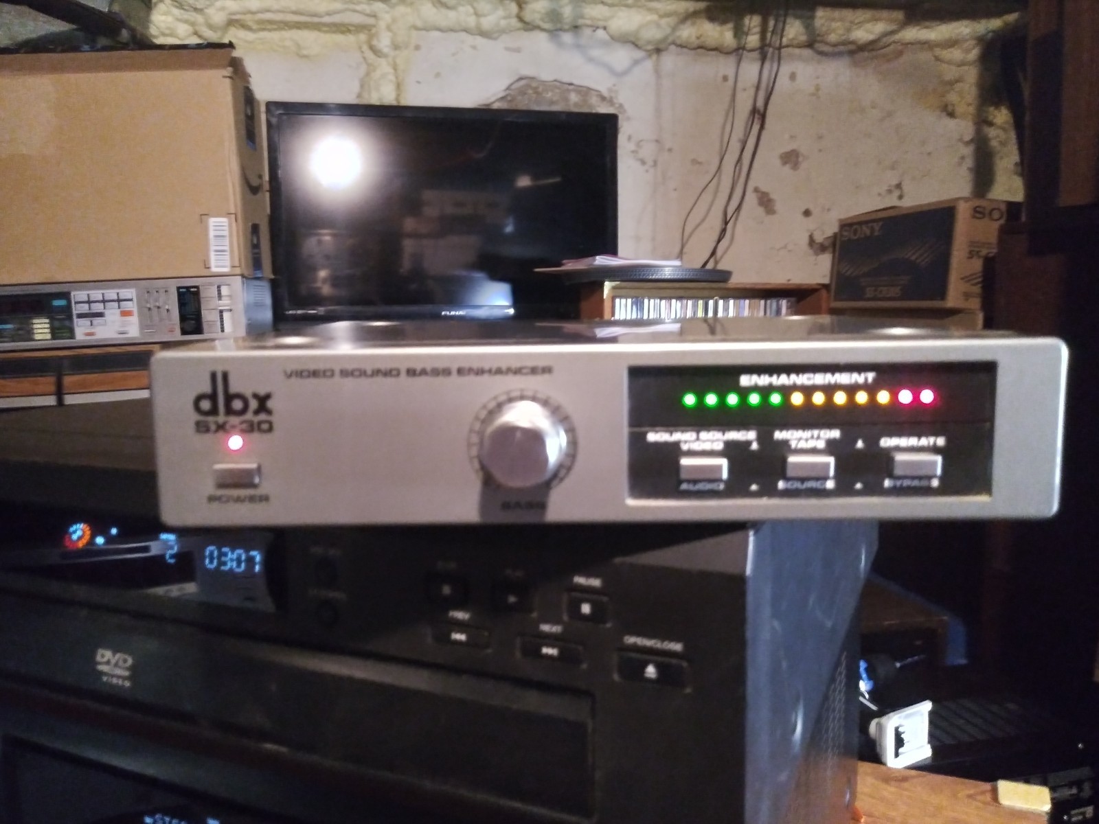 Tested & Working DBX SX-30 Video Sound Bass Enhancer With Both RCA & Power Cords