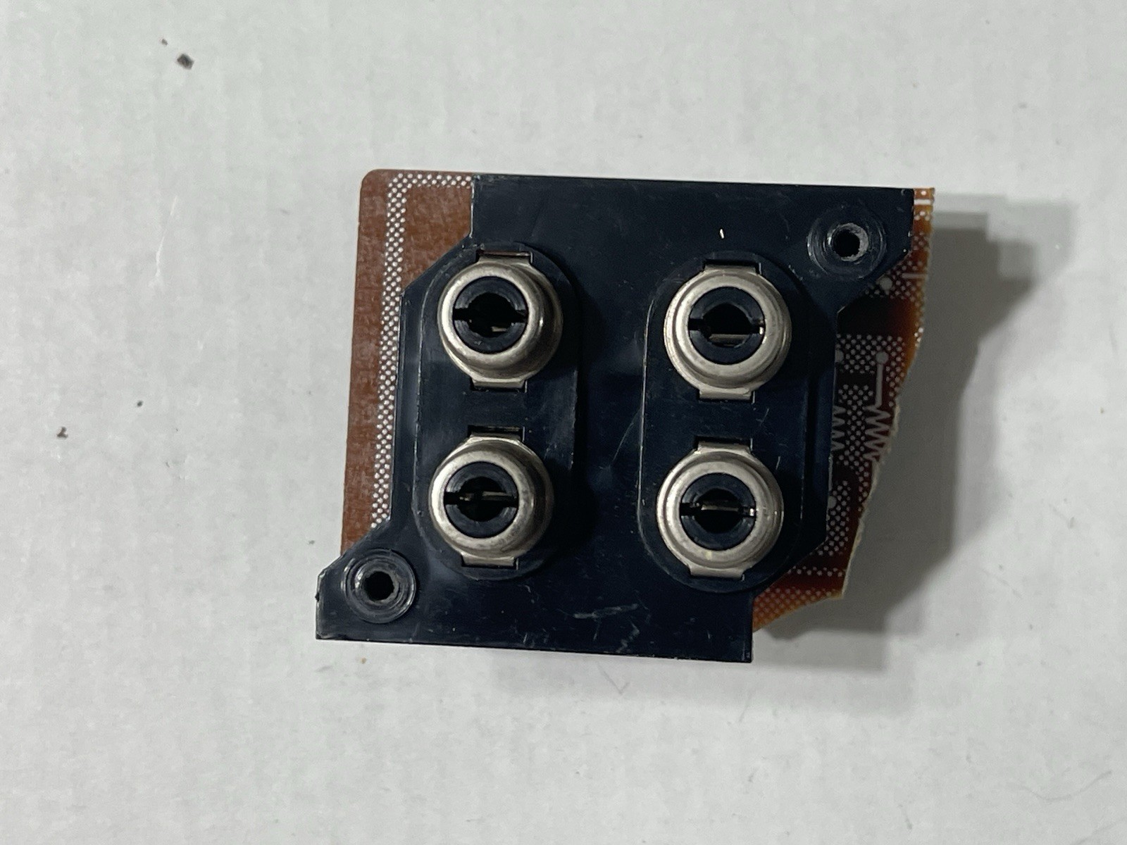 Marantz 1122DC - RCA Inputs / Outputs
