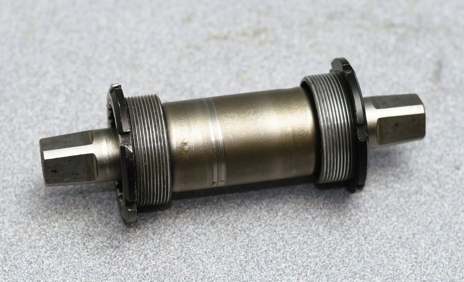 Erickson Titanium Bottom Bracket 68mm x 122mm BSA English Thread vintage vrc mtb