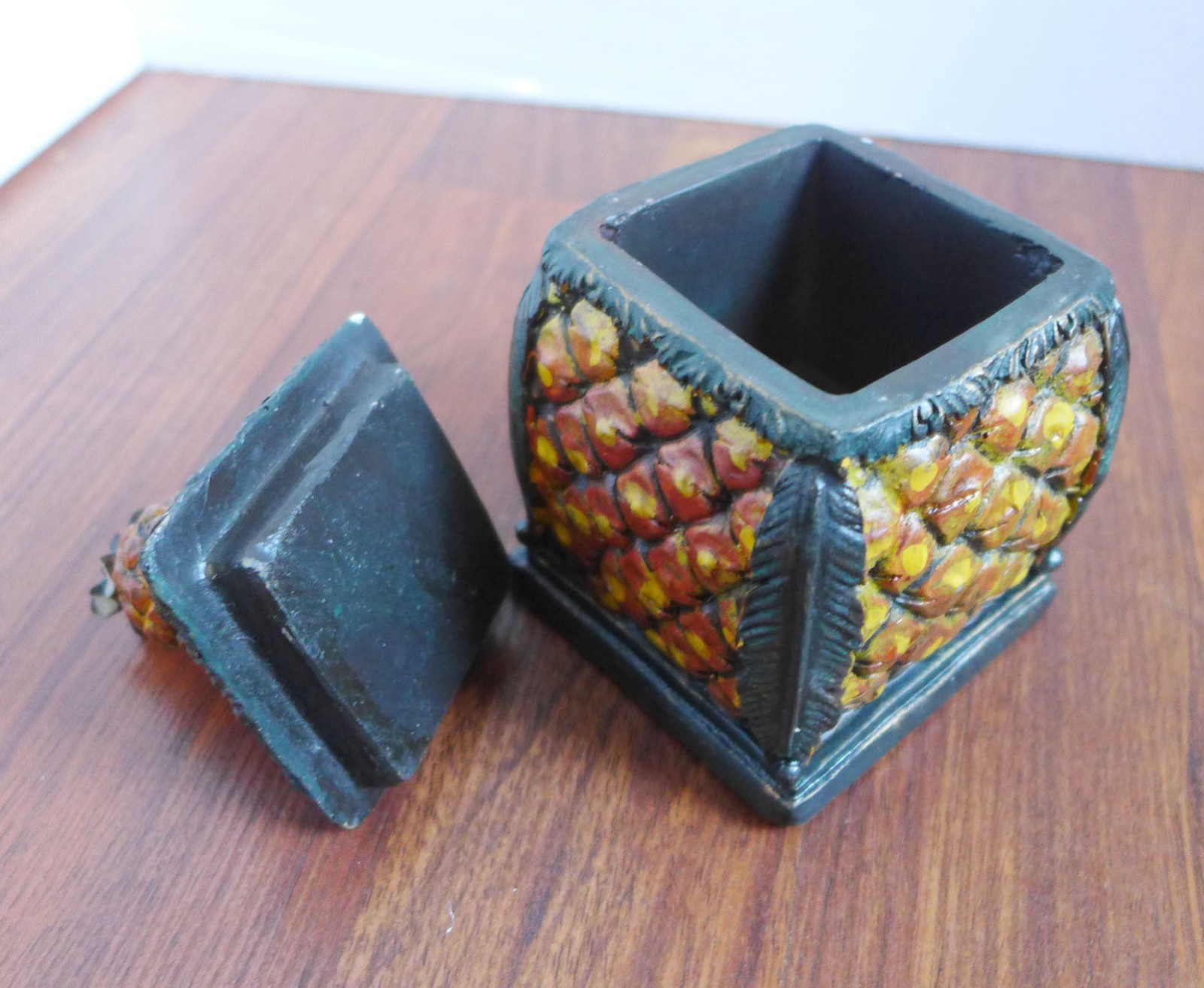 Resin Box Pineapple Design
