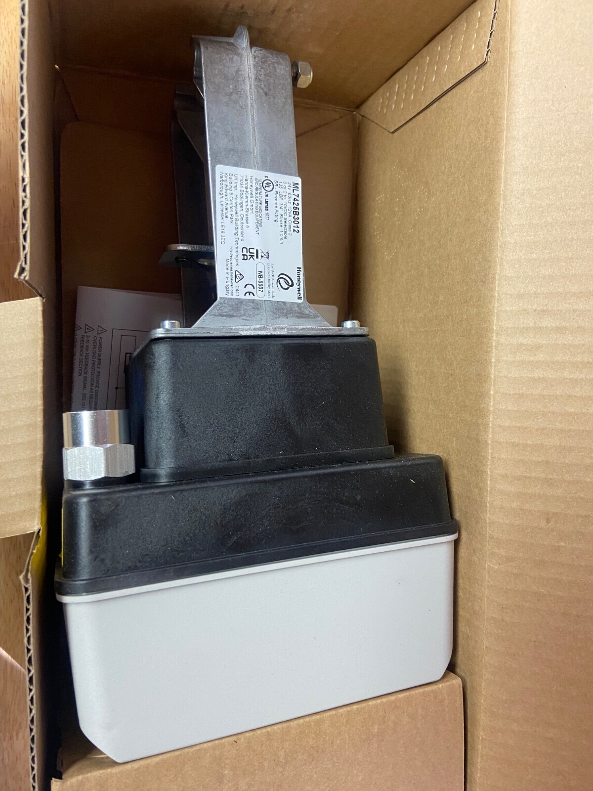 Honeywell ML7425B3012 Globe Valve Actuator
