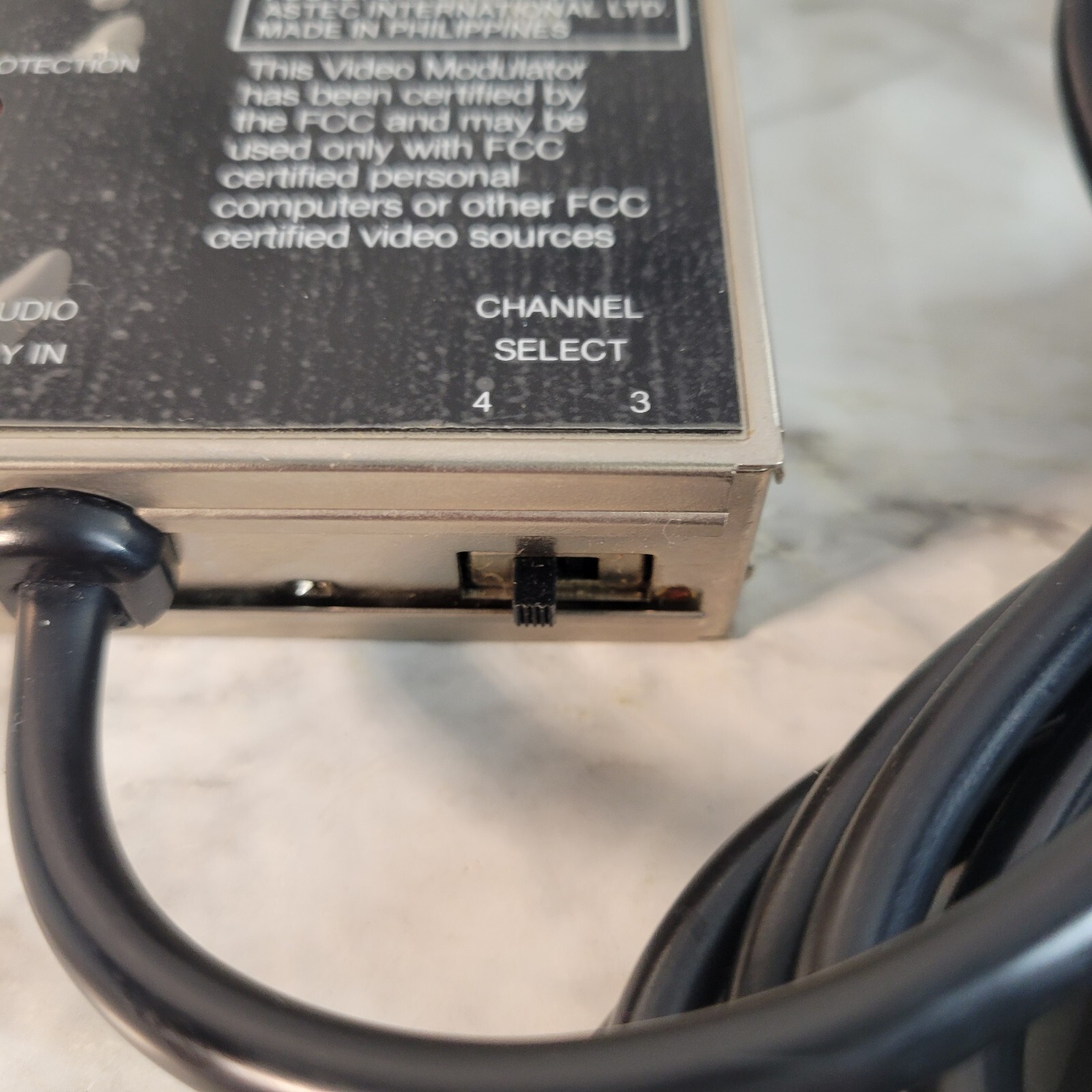 Vintage Texas Instruments Video Modulator Model No UM1381 for TI 99/4A Computer