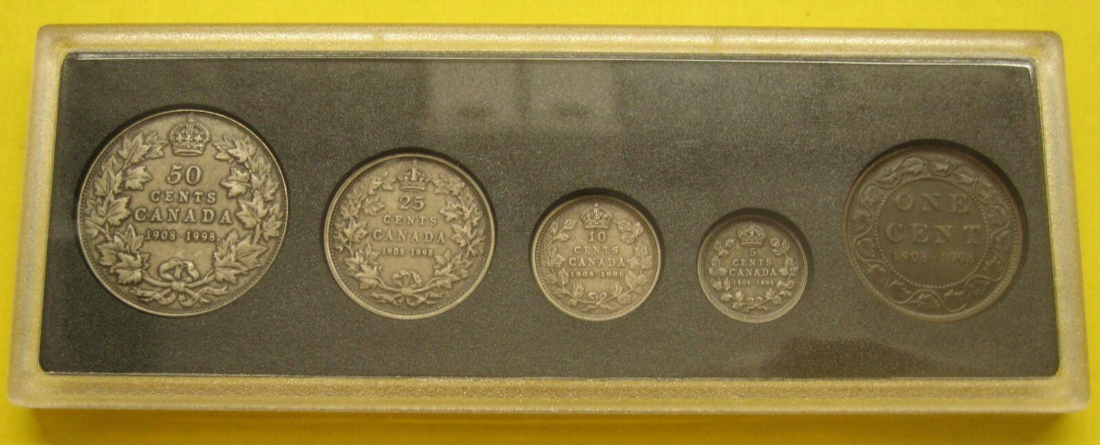 1908-1998 Canada Silver Set - Antique Finish - Leather Case & COA Take a Look