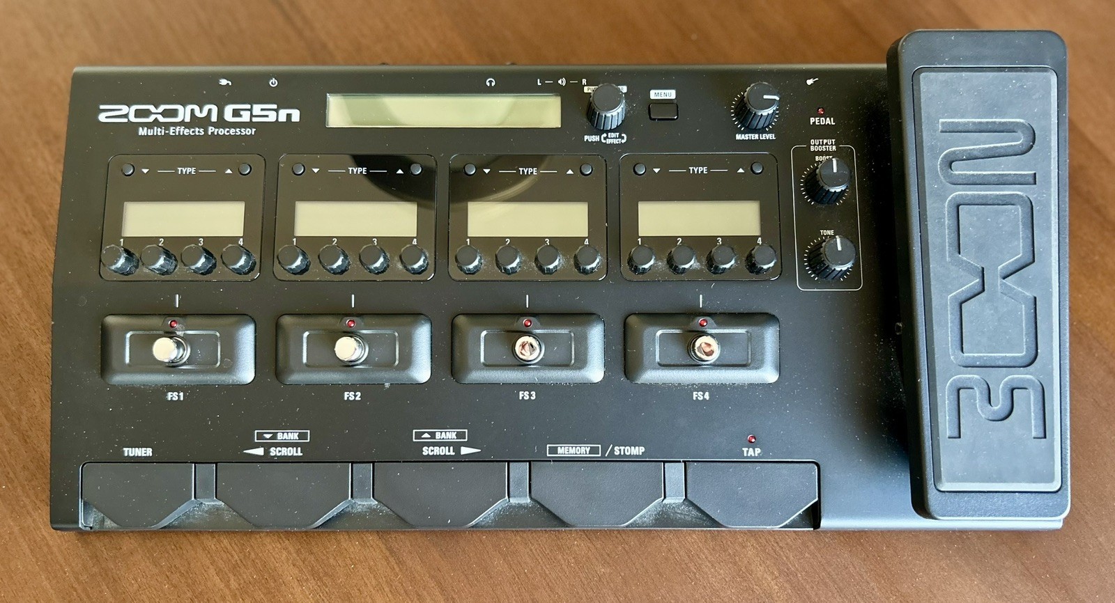 Zoom G5n Guitar Multi Effect Processor Pedal