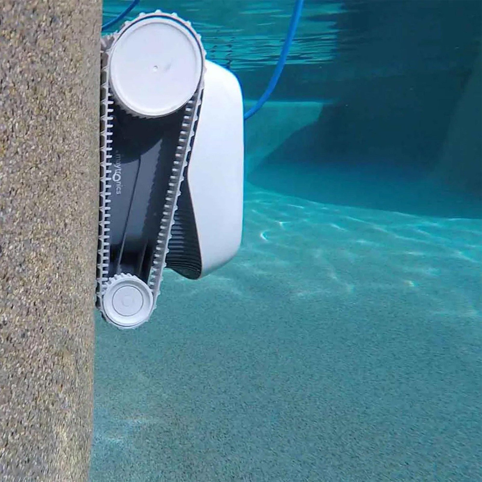 Maytronics Dolphin Echo Robotic Pool Cleaner 99996114-US