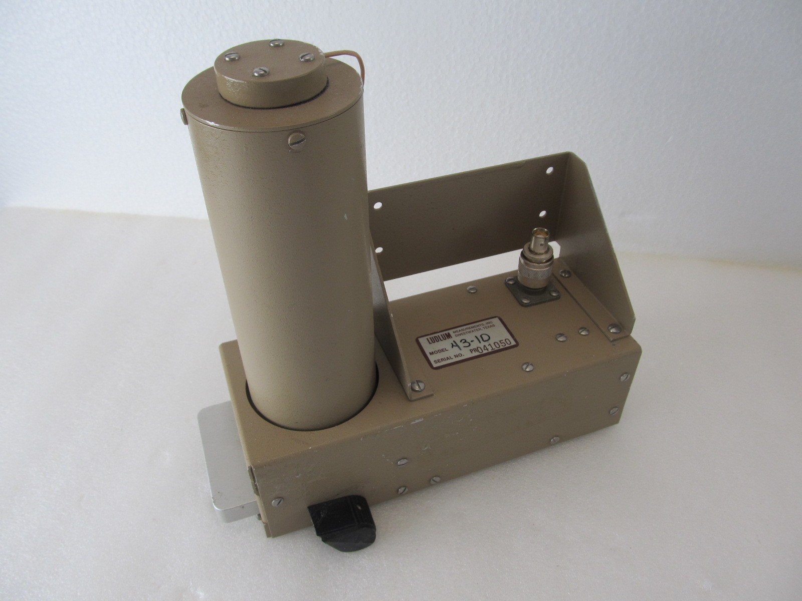 Ludlum Model 43-10 Alpha-Beta Sample Counter Head Sensor