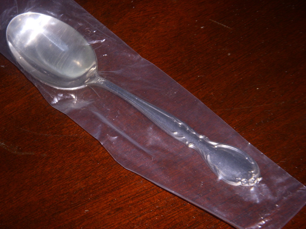 2  1956 ROGERS   "MOONLIGHT "  PLACE SPOONS / oval soup spoon     NOS