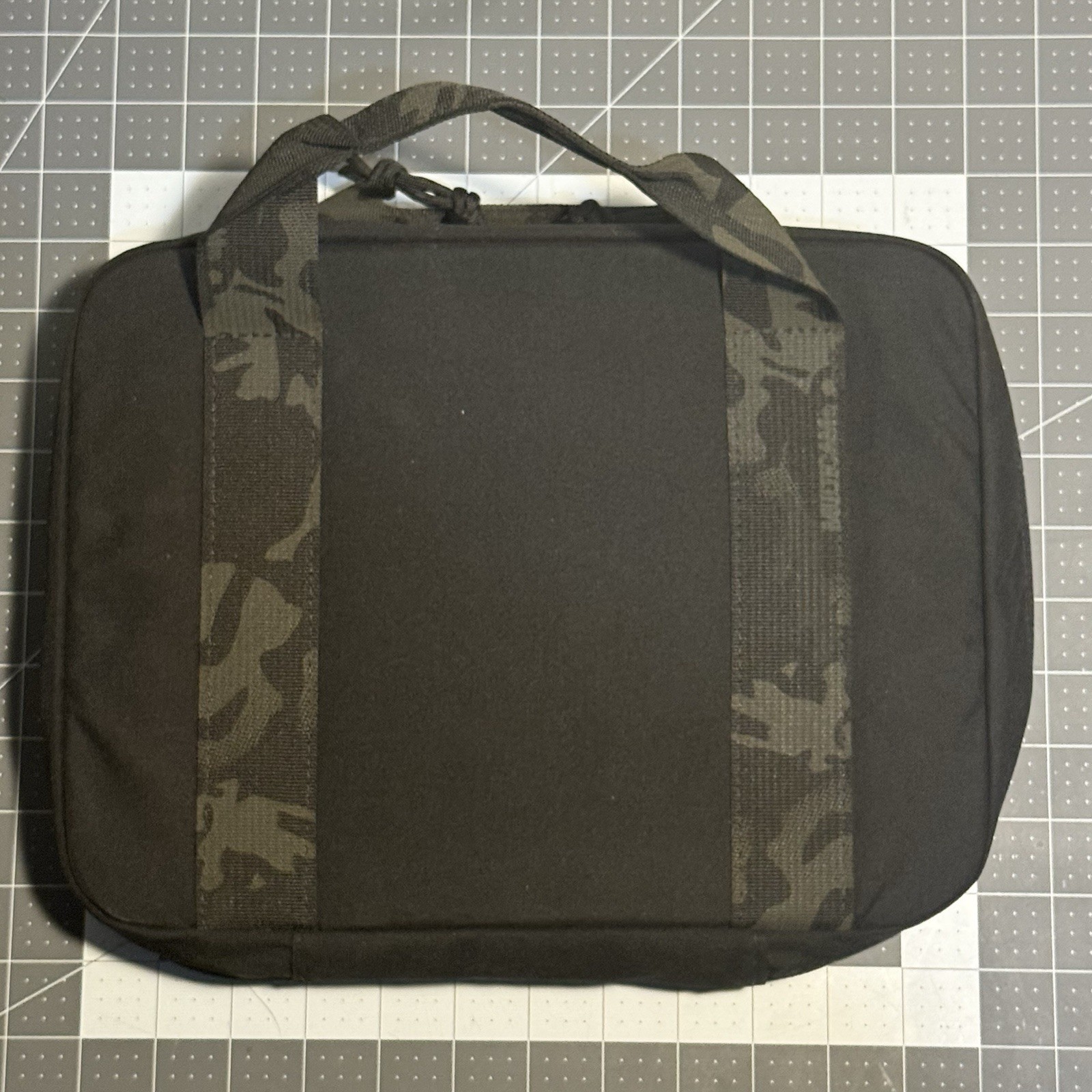 Unbranded Tac Tailor MilSpec Monkey Multicam Blk Mega Patch Book 12"x10"x3" NWOT