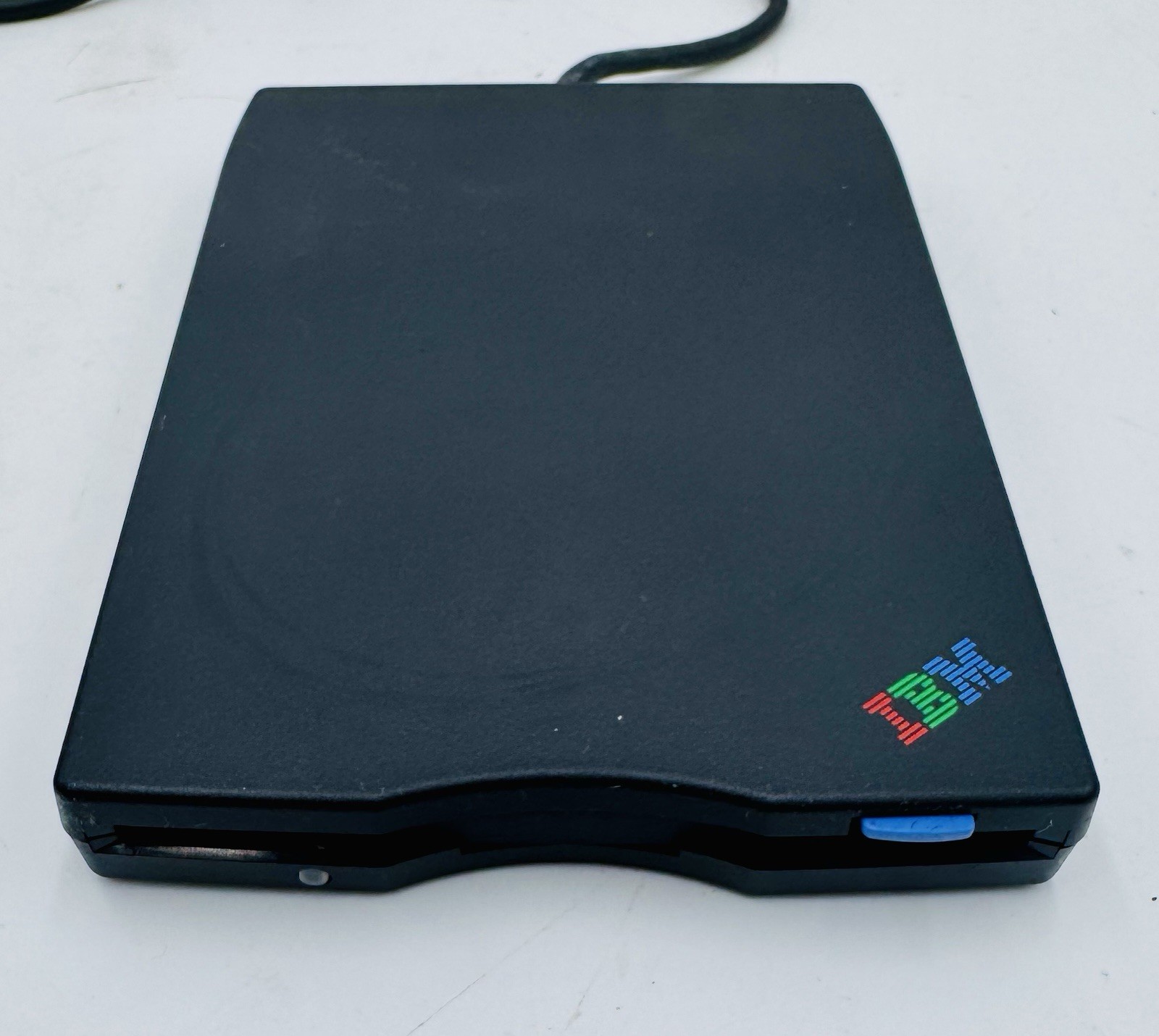 IBM Portable USB Diskette Drive 06P5223 w/case