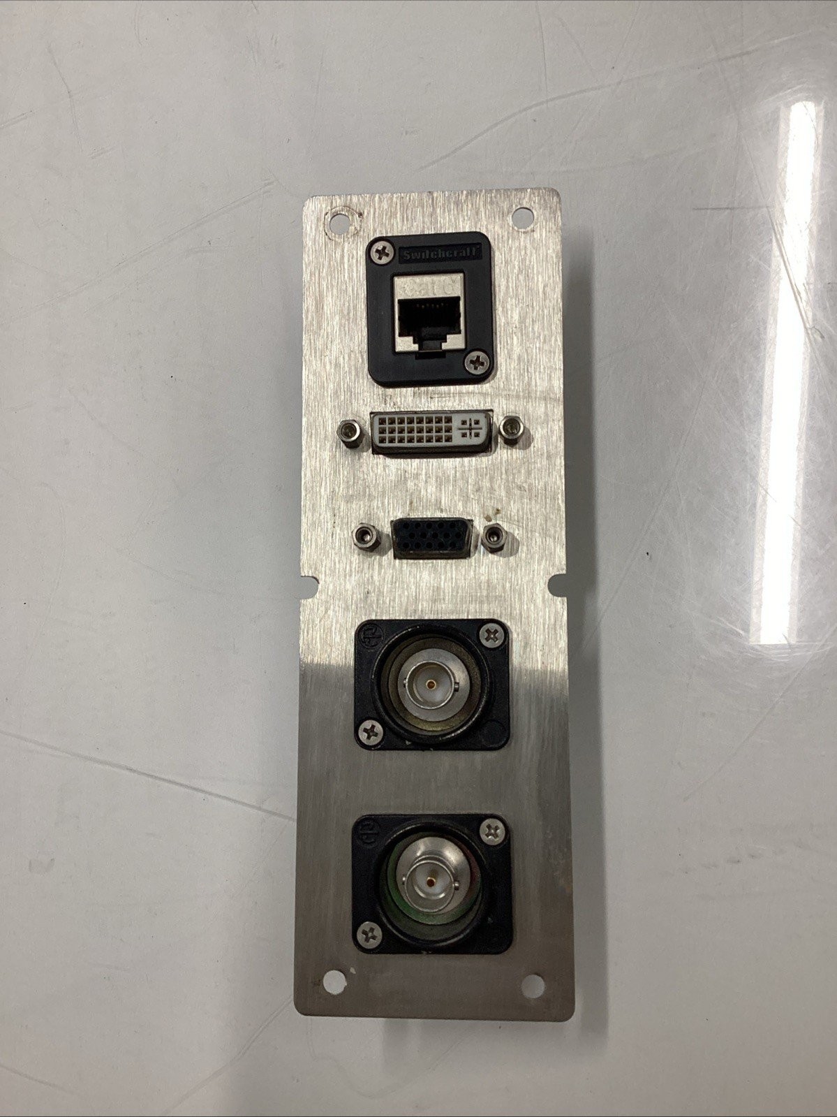 Switchcraft I/O Connector Interface Plate M-752