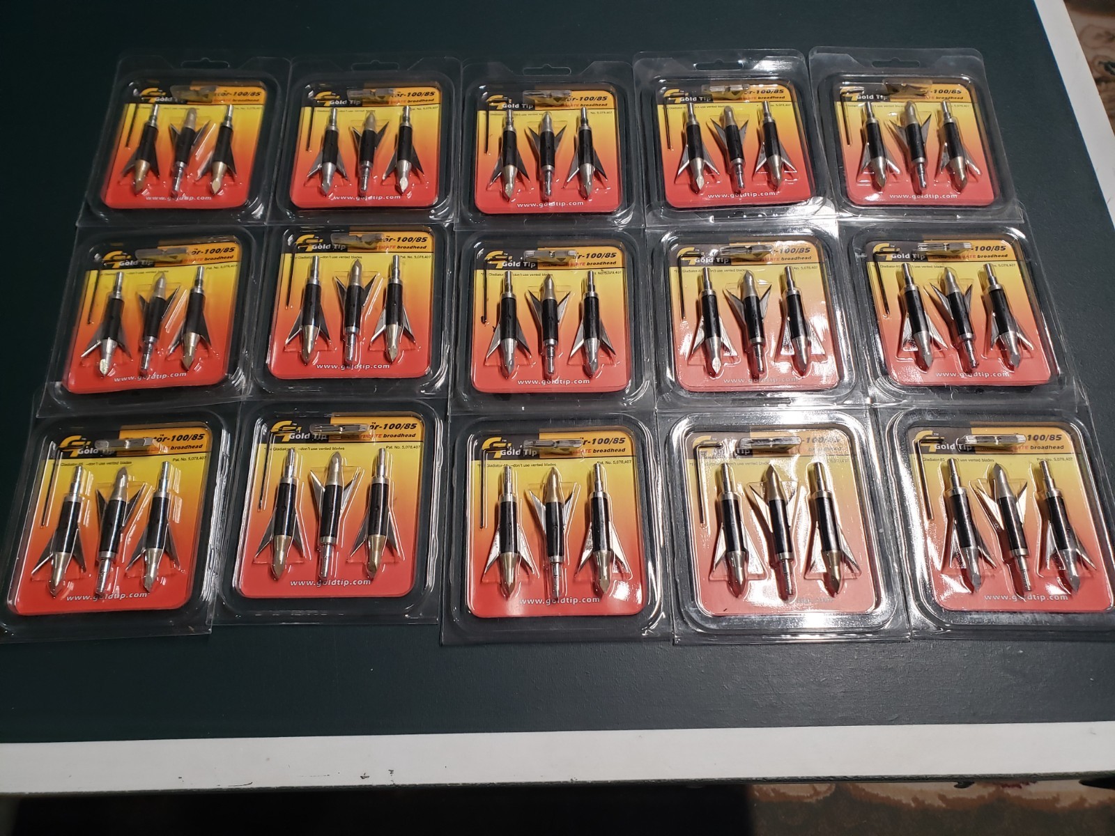 Original Gold Tip Gladiator 100 gr / 85 gr Expandable Broadheads - NOS 3 Pack