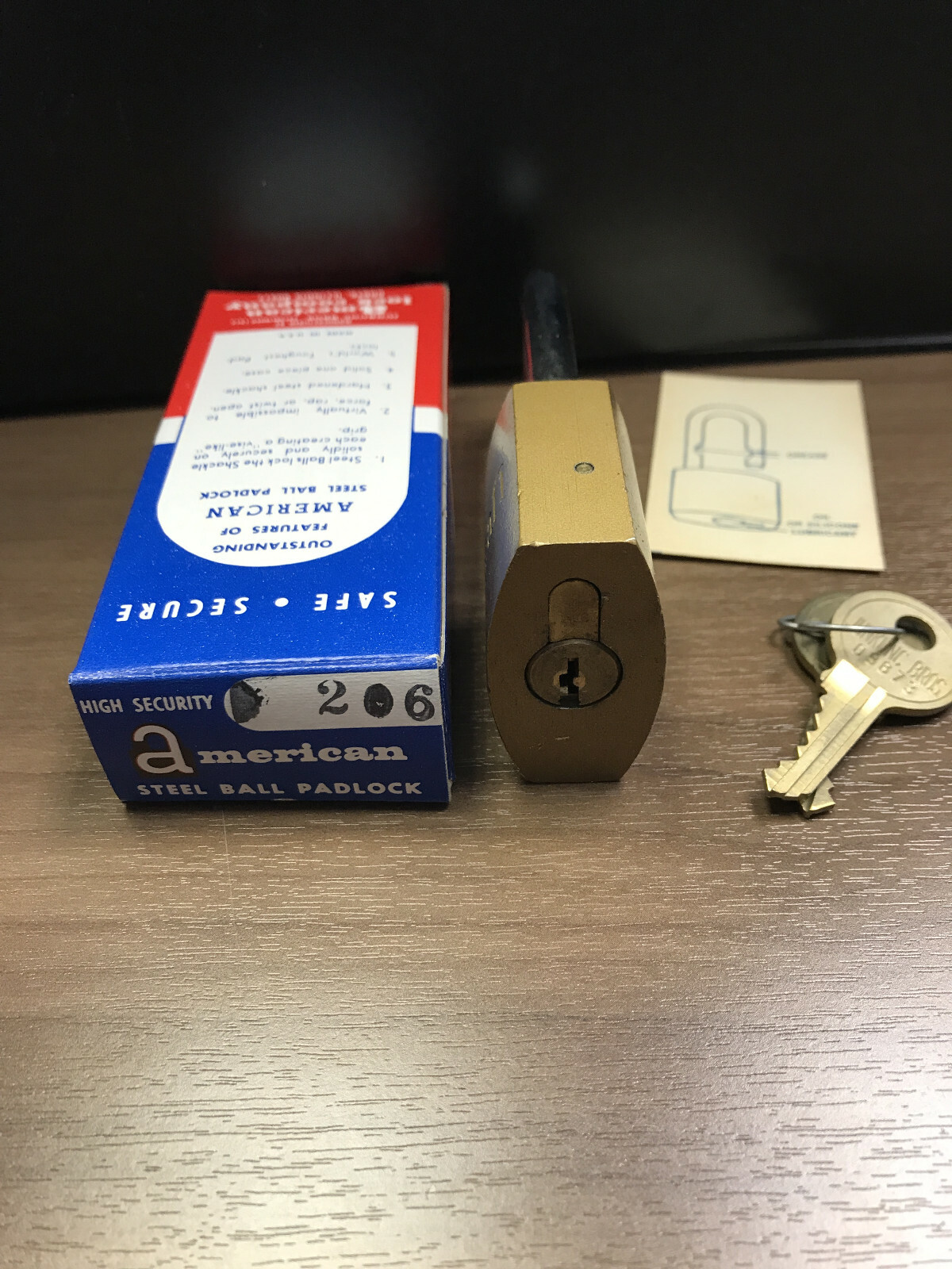 Vintage American Lock Padlock, Model # 206, Keyed Different (KD), NOS