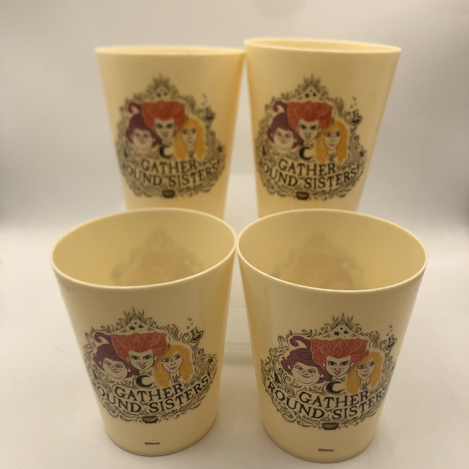 Lot Of 4 Hocus Pocus “Gather Round Sisters” 16 Oz Plastic Tumblers Disney Movie