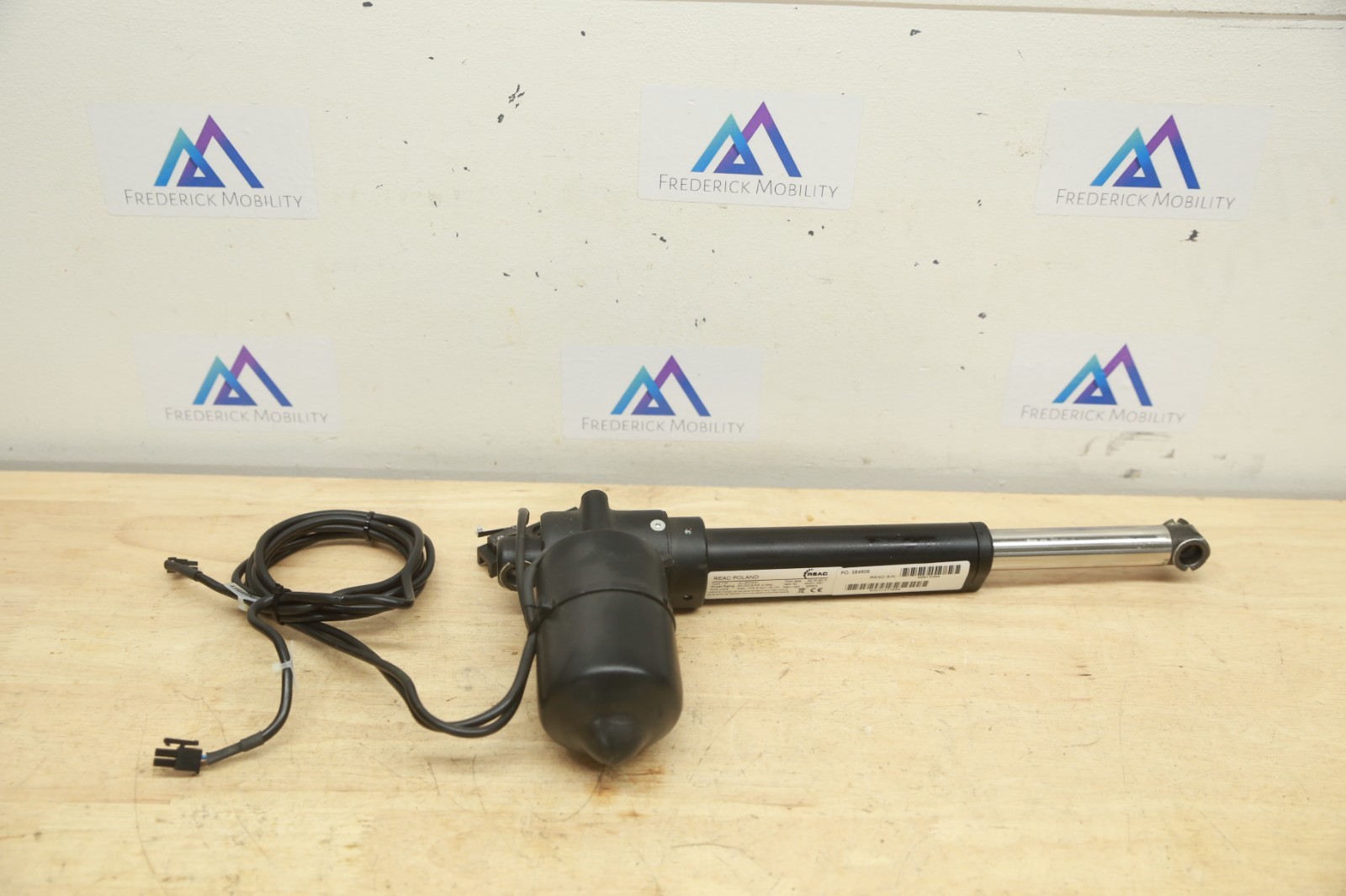 TESTED Quantum Power Chair LIFT Actuator MOT147785 94QC1SB1 Edge 3 Q6 2.0 J4